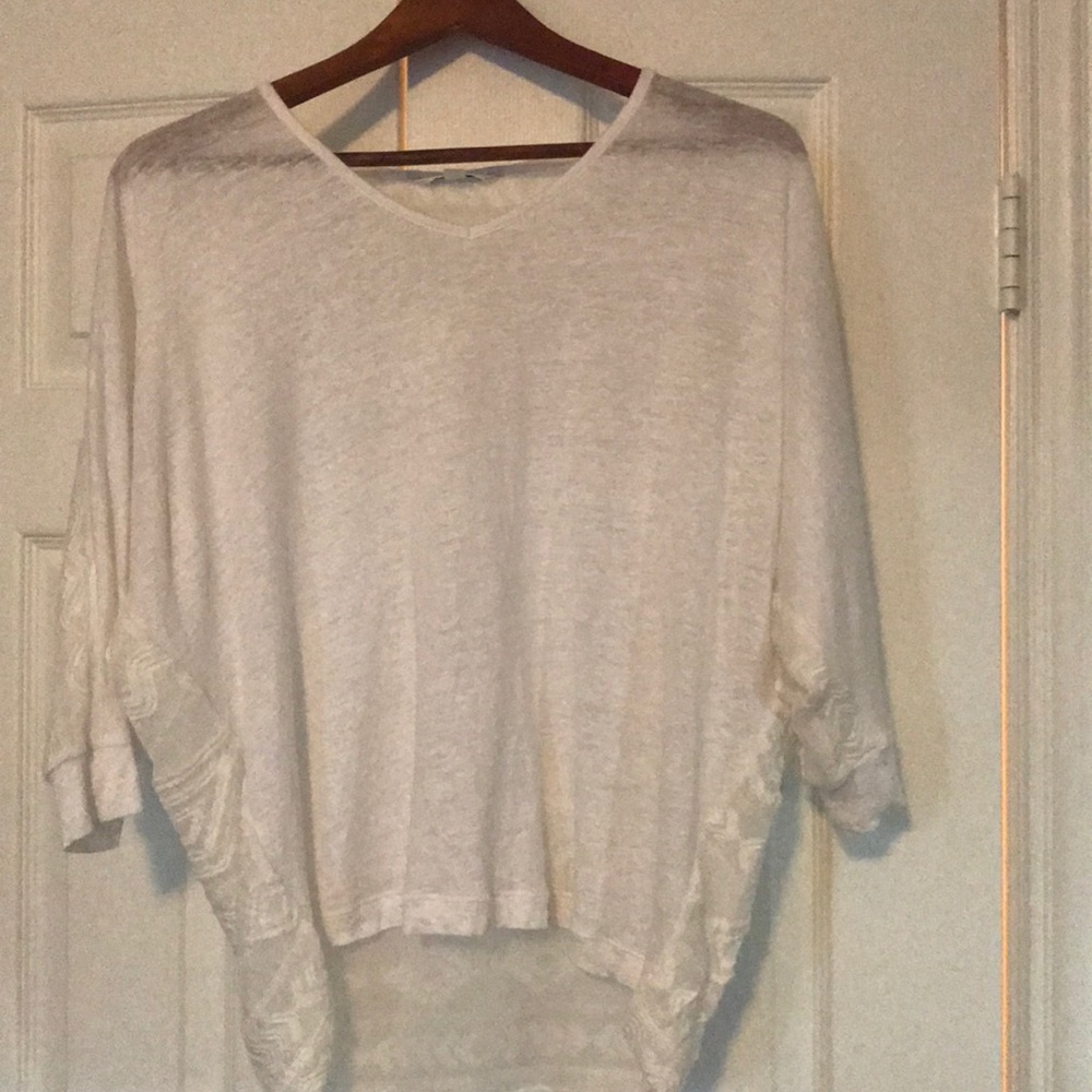 CAbi Waverly tee style #773 size XS